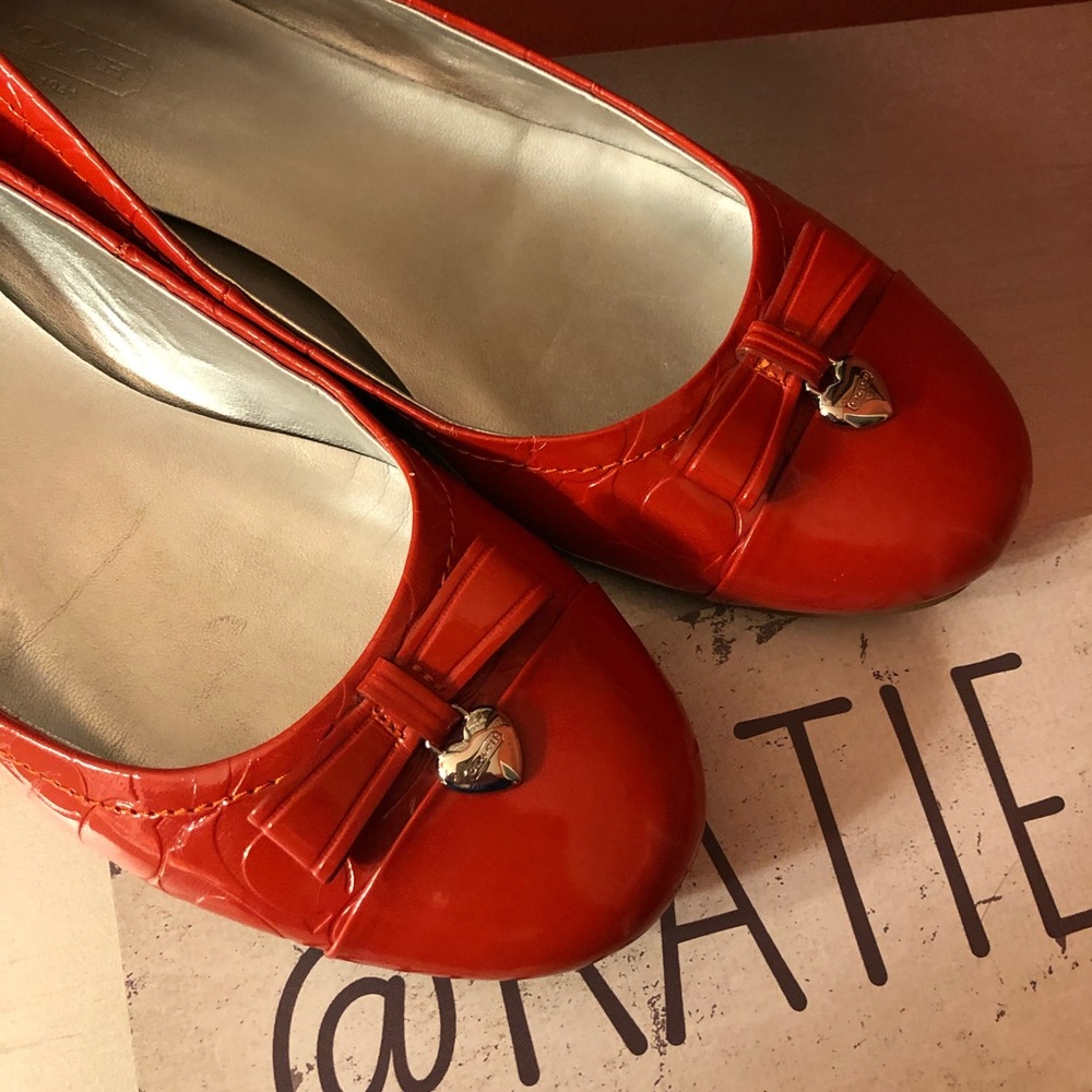 Coach size 8 shoes 💎* - Picture 2 of 6